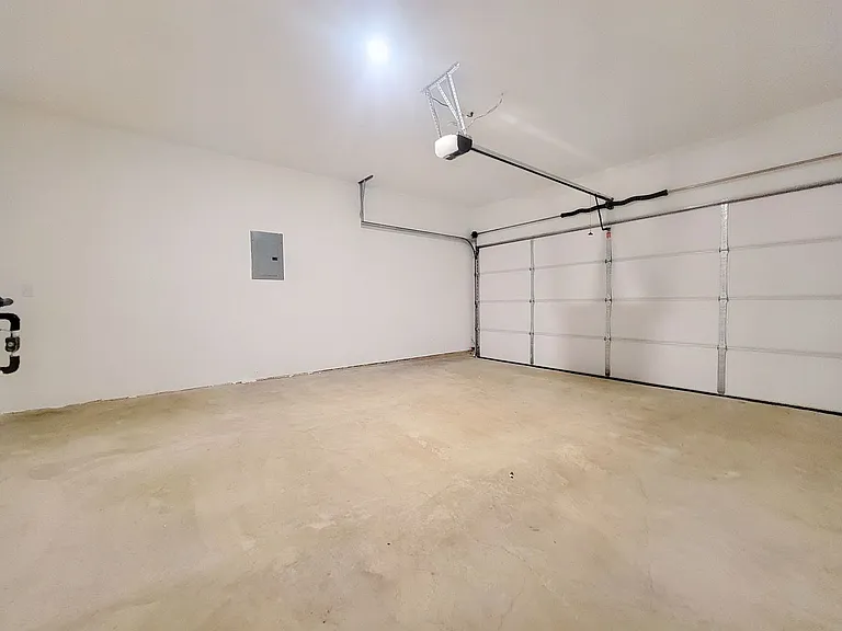 7232 Dancing Wind Ln — Photo 25