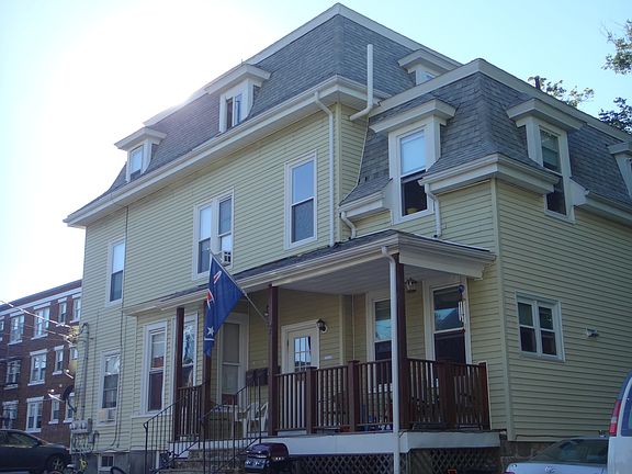 2nd image of 2 Lowell Street Ct #2