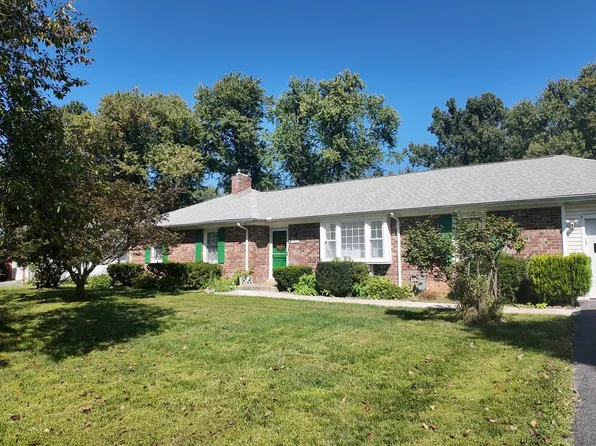 17520 Princess Anne Dr, Olney, MD 20832