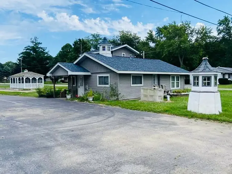 4881 Wil O Paw Dr #1 — Photo 5