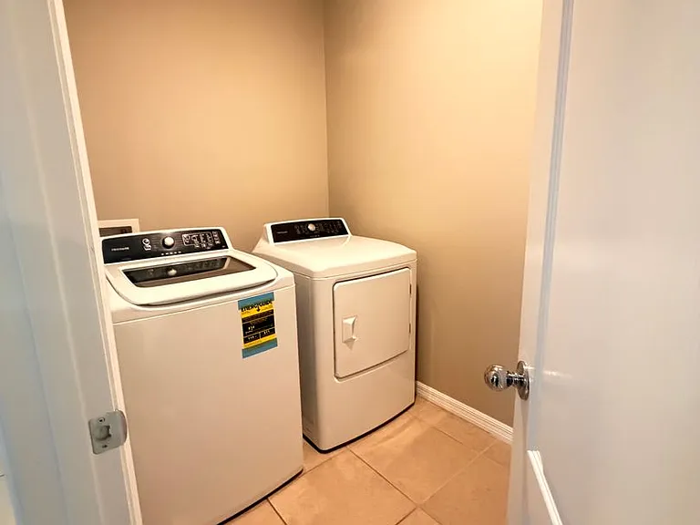 4117 Sophia Blvd — Photo 9