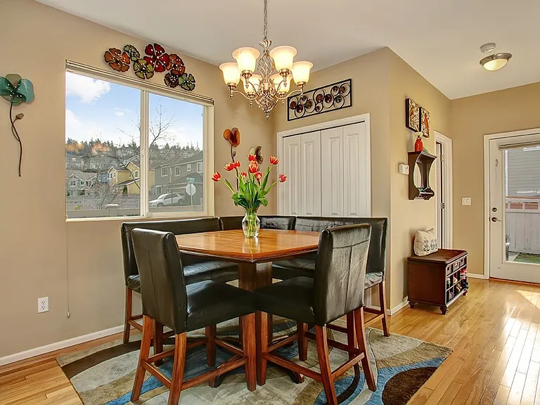 2499 NE Julep St — Photo 13