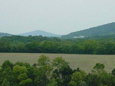 2nd image of 195 Three Mile Bank Ln