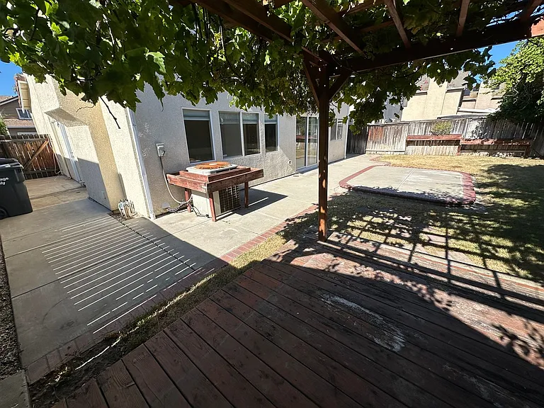 772 Glenpine Ct — Photo 28