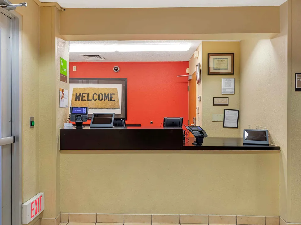 Lobby and Guest Check-in