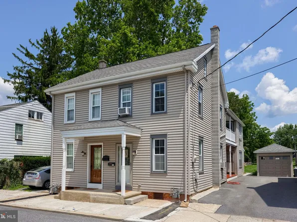 137 N Charlotte St, Manheim, PA 17545