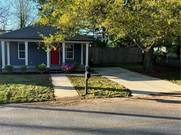 93 Griffith St, Winder, GA 30680