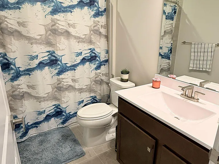 Full Bathroom, 2nd Floor.