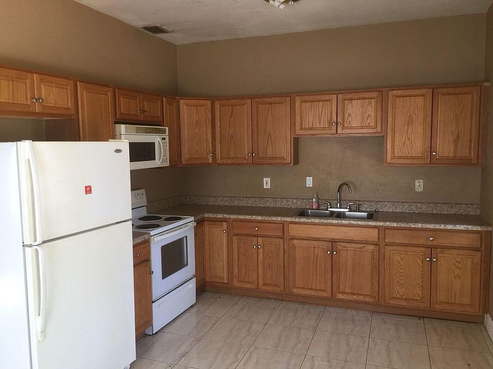 1st image of 14915 NW South River Dr