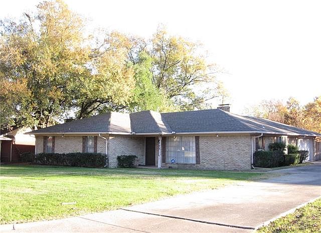1st image of 2303 Lange St