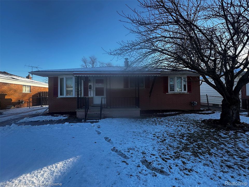 1st image of 23204 Blackett Ave