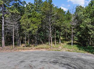 553 Apple Ln, Russellville, AR 72802