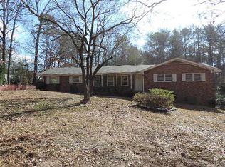 7610 Westbridge Rd, Fairburn, GA 30213