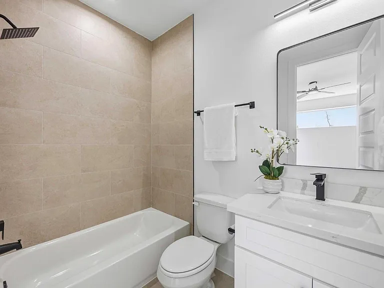 3103 Lelia St #B — Photo 18