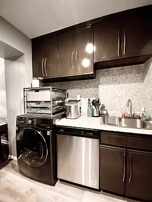 Rented by Bond New York | media 10