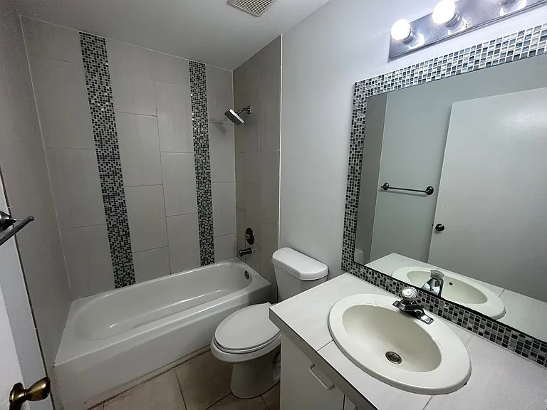 10136 Boynton Place Cir — Photo 19
