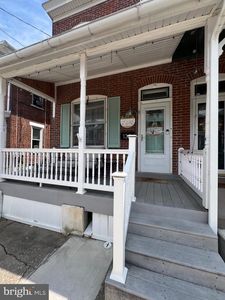 130 N Walnut St, Boyertown, PA, 19512
