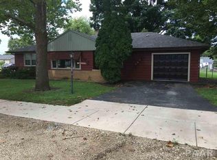 821 W McDowell St, Chillicothe, IL