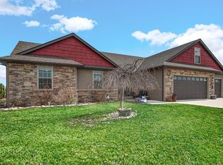 1913 Holly St SE, Demotte, IN 46310
