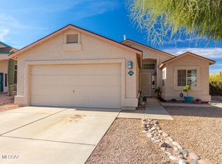 3639 W Sunglade Dr, Tucson, AZ 85742