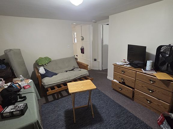 3rd image of 8 Brook St #1/2