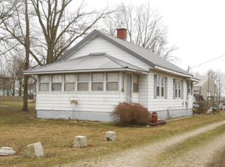113 E Burrell St, Odon, IN 47562
