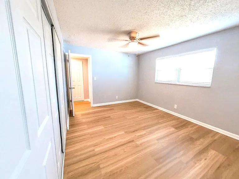 2301 SE 4th St #1-11-1 — Photo 12