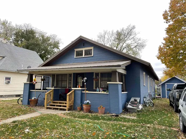 373 N Oak St, Ainsworth, NE 69210