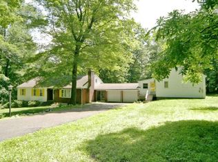 43 Rock Rd, Ridgefield, CT 06877