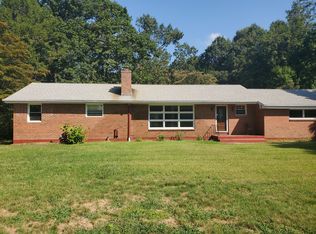 156 Opal Dr, Glastonbury, CT 06033