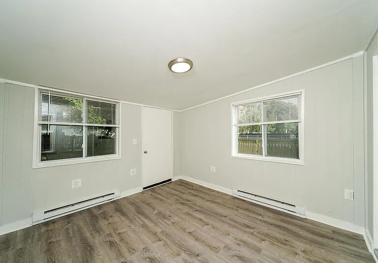 28 Lancaster St — Photo 15