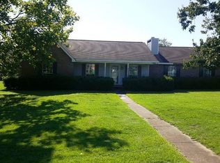 100 Melissa Ln, Headland, AL 36345