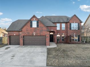 4509 W Hartford St, Broken Arrow, OK 74012