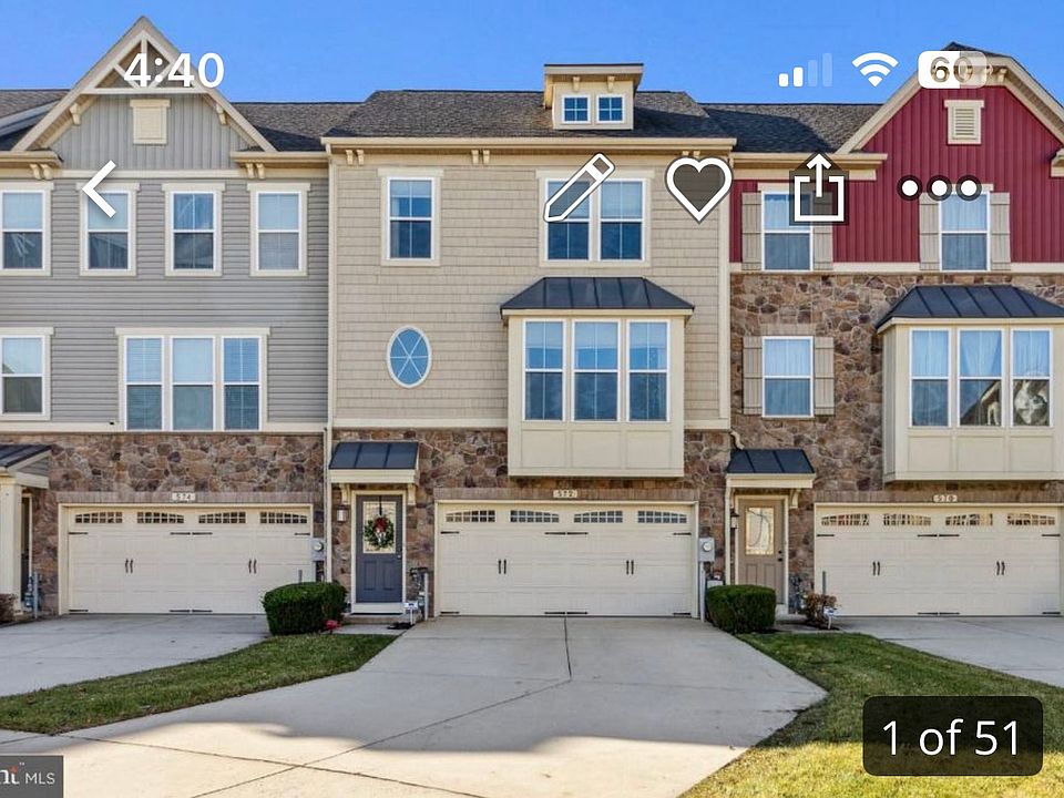 1st image of 572 Fox River Hills Way