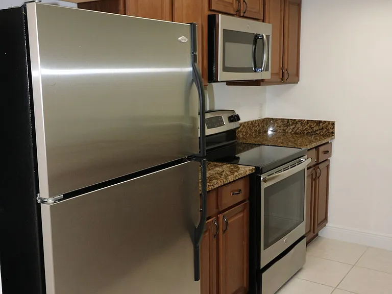 Cypress Way E — Photo 9