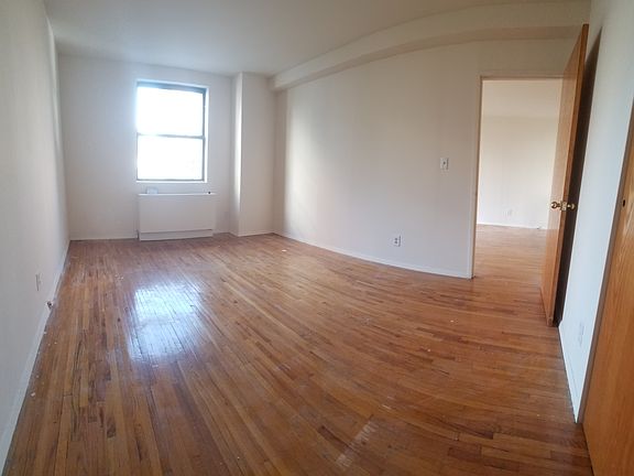3rd image of 422 E 89th St APT 5A