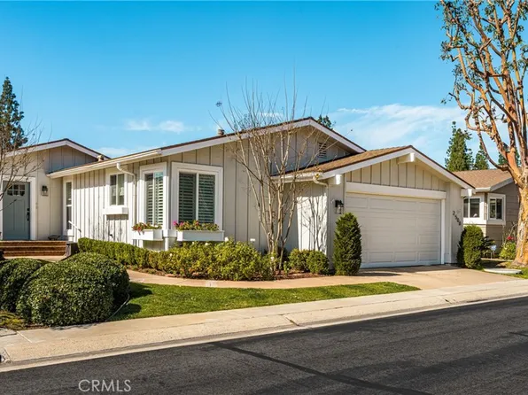 2508 Park Lk, Santa Ana, CA 92705