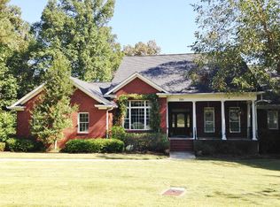 321 Graystone Ln, Auburn, AL 36830