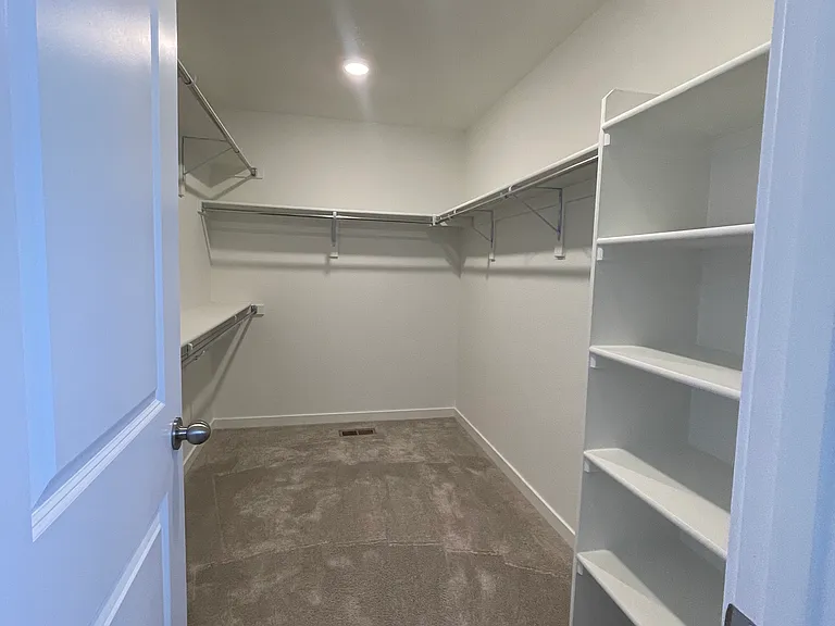 1159 E Hopkins Dr — Photo 10