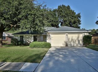 24018 Spring Mill Ln, Spring, TX 77373