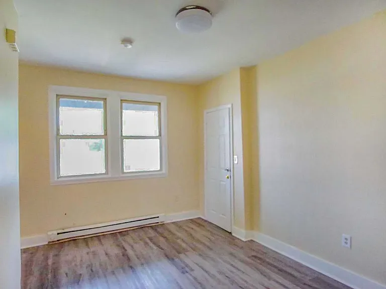 5200 Ballman Ave #3 — Photo 2