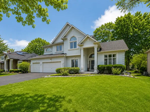 2805 Clara Ave, Aurora, IL 60502