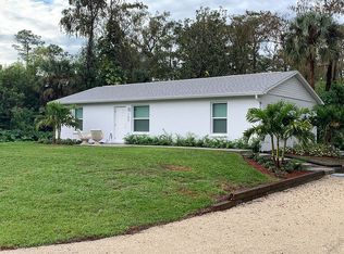 189 6th St, Naples, FL 34113