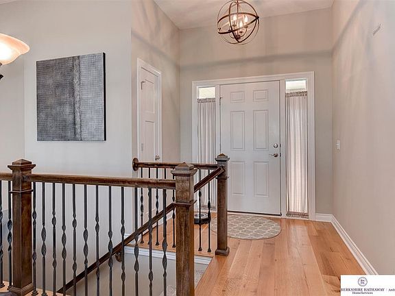 4th image of 19104 Corby St