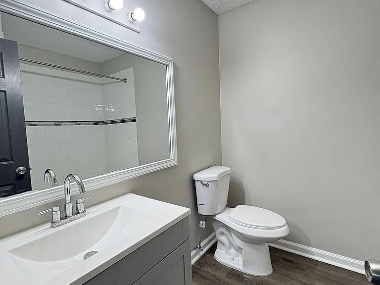 7420 Rockleigh Ave #A — Photo 31