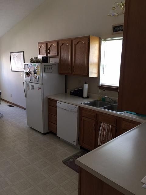 2nd image of 509 Dorsett Dr #A