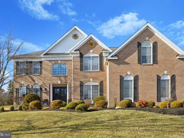 703 Broadmoor Dr, Blue Bell, PA 19422