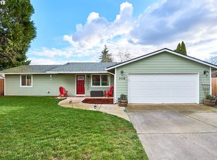 3708 Crestview Dr, Newberg, OR 97132