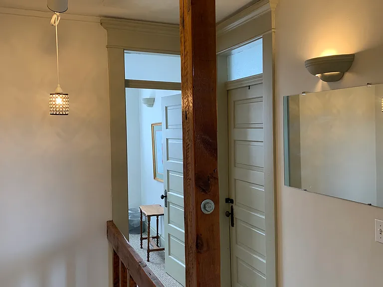 142 W 6th Ave — Photo 12