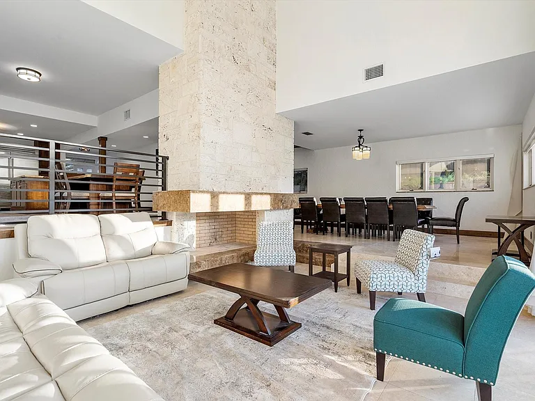 1421 Ponce De Leon Dr — Photo 41
